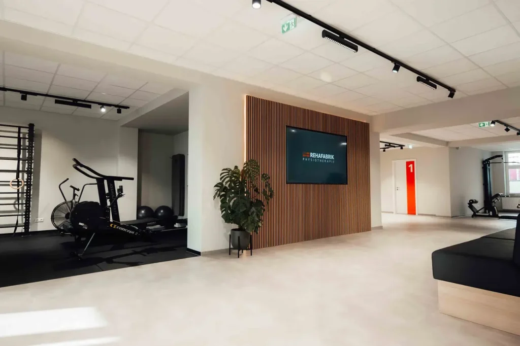 REHAFABRIK Physical Therapy – Oldenburg Location – Reception Area
